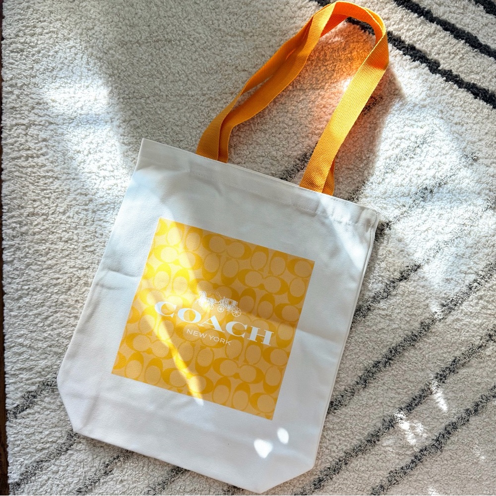 Coach Logo Canvas Tote Bag - Picture 1 of 4